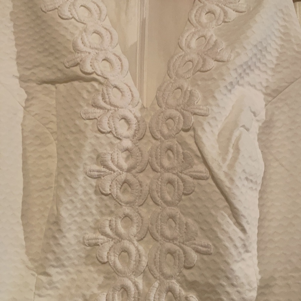 Shirt - Picture 2 of 4